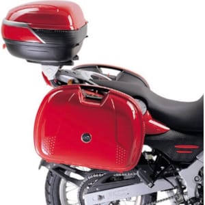 Fixations spécifiques pour votre moto GIVI F - Support topcase 639F