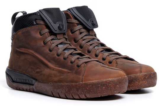 Men's motorcycle shoes DAINESE Metractive D-Wp Brown
