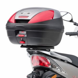 Motorspecifieke bevestigingen GIVI E - Topkofferhouder zonder Monolock plaat E137